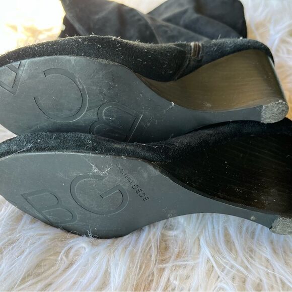 BCBG 💫black suede boots with wedge heel💫sz38 - Picture 5 of 8